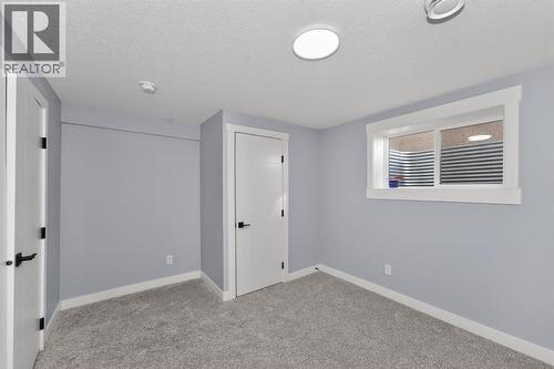 432 Ogden Drive Se, Calgary, AB - Indoor Photo Showing Other Room