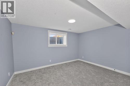 432 Ogden Drive Se, Calgary, AB - Indoor Photo Showing Other Room