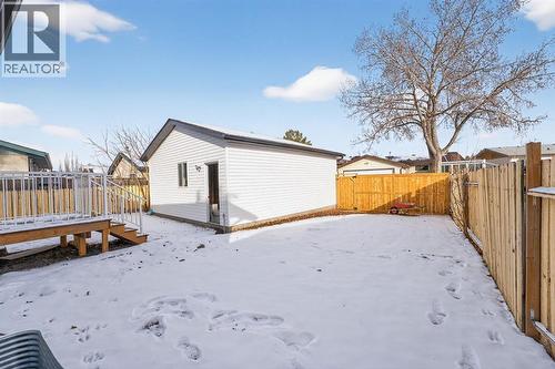 432 Ogden Drive Se, Calgary, AB - Outdoor