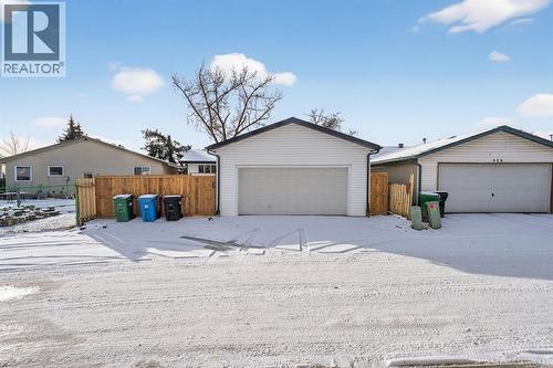 432 Ogden Drive Se, Calgary, AB - Outdoor
