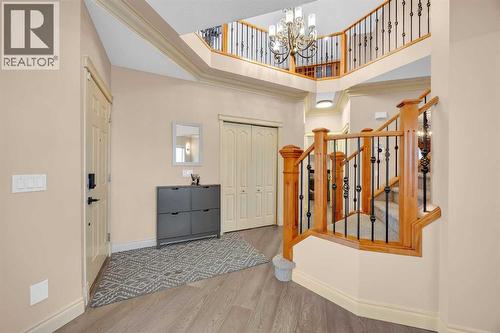 100 Cougarstone Manor Sw, Calgary, AB - Indoor Photo Showing Other Room