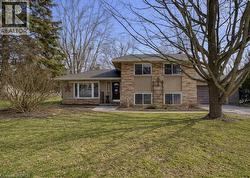 34 CAREY Street Waterdown, ON L8B 0L5