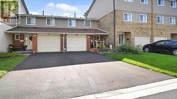 72 CARISBROOKE COURT  Brampton, ON L6S 3K1