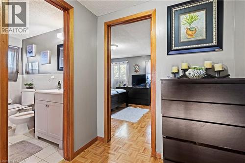 135 West Avenue N, Hamilton, ON - Indoor Photo Showing Other Room