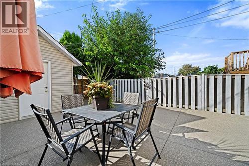 135 West Avenue N, Hamilton, ON - Outdoor With Exterior