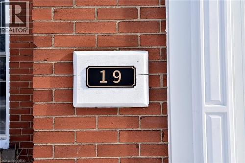 Welcome to #19! - 19 East 17Th Street, Hamilton, ON - 