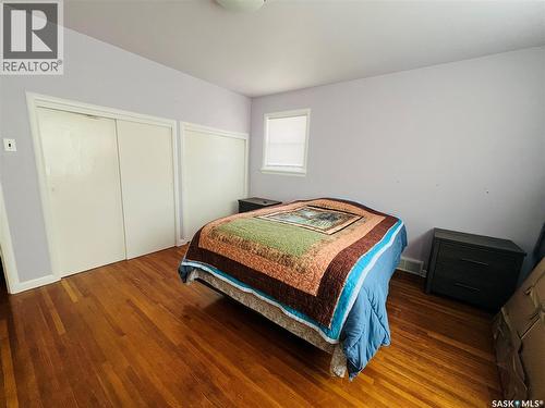 596 1St Avenue Ne, Swift Current, SK - Indoor Photo Showing Bedroom