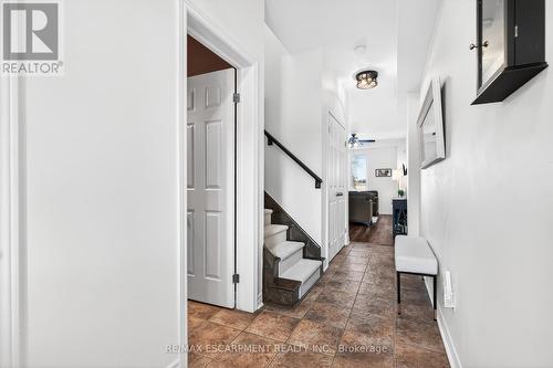 44 Madonna Drive, Hamilton, ON - Indoor Photo Showing Other Room