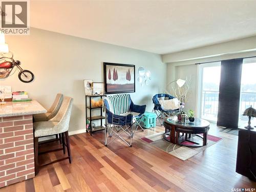 502 611 University Drive, Saskatoon, SK - Indoor