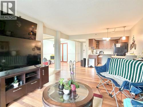 502 611 University Drive, Saskatoon, SK - Indoor