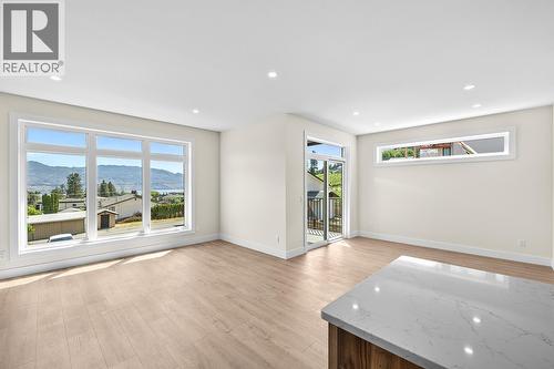 1025 Kitson Court, West Kelowna, BC - Indoor