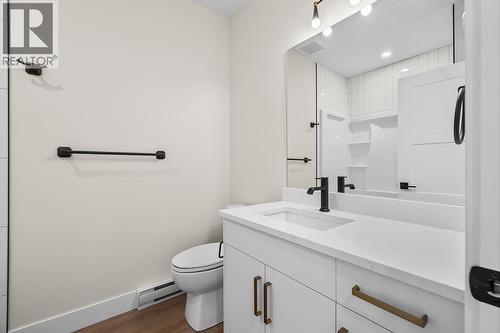 1025 Kitson Court, West Kelowna, BC - Indoor Photo Showing Bathroom