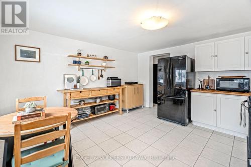477 Booth Street, Ottawa, ON - Indoor Photo Showing Kitchen