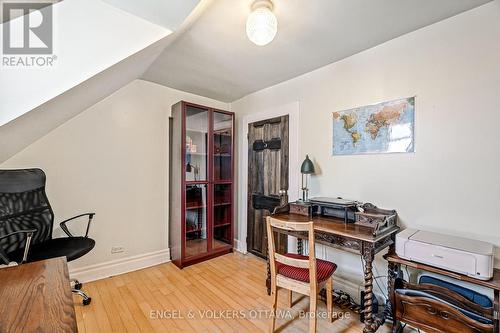 477 Booth Street, Ottawa, ON - Indoor