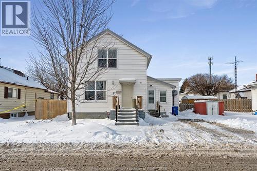 33 Victoria AVENUE North  Leamington, ON N8H 2V8