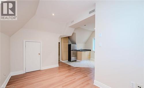 14 Forest Avenue, Hamilton, ON - Indoor