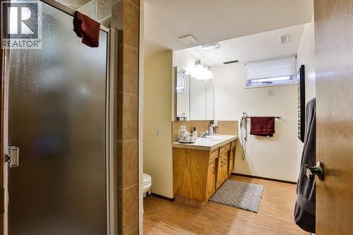 1813 Elm Road S, Lethbridge, AB - Indoor