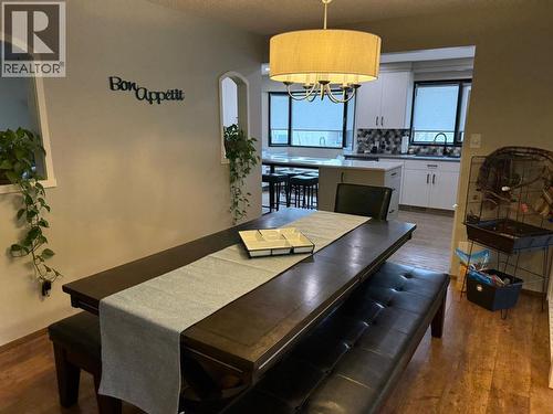 1813 Elm Road S, Lethbridge, AB - Indoor Photo Showing Dining Room