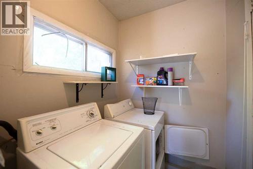 Laundry - 4908 23 Avenue Nw, Calgary, AB - Indoor Photo Showing Laundry Room