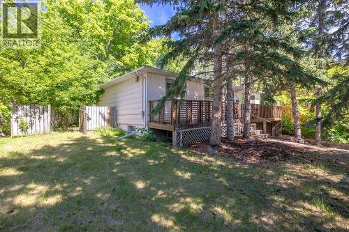 4908 23 Avenue Nw, Calgary, AB - Outdoor