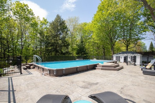 Cour - 35 Rue D'Arvida, Granby, QC - Outdoor With Backyard