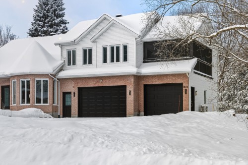 Garage - 35 Rue D'Arvida, Granby, QC - Outdoor