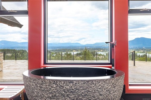 #1-6222 Lower Chippewa Rd, Duncan, BC 