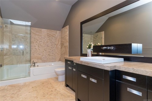 #1-6222 Lower Chippewa Rd, Duncan, BC 