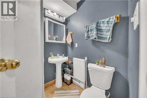 24 Columbia Street W, Waterloo, ON - Indoor Photo Showing Bathroom