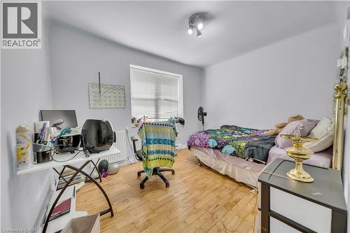 24 Columbia Street W, Waterloo, ON - Indoor Photo Showing Bedroom
