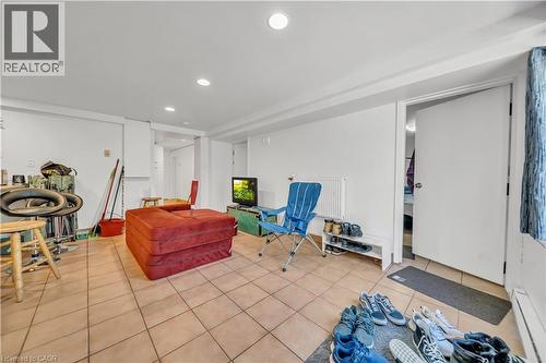 24 Columbia Street W, Waterloo, ON - Indoor