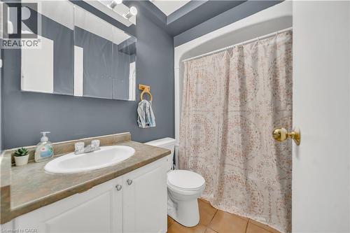24 Columbia Street W, Waterloo, ON - Indoor Photo Showing Bathroom
