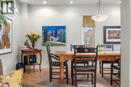 1929 6 Avenue Nw, Calgary, AB - Indoor Photo Showing Dining Room