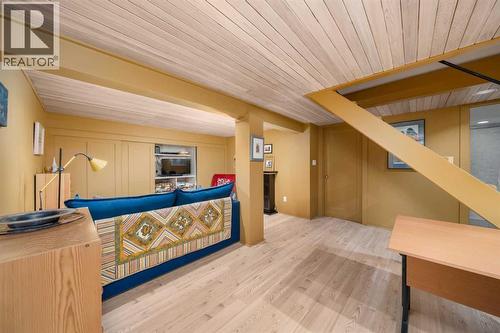 1929 6 Avenue Nw, Calgary, AB - Indoor Photo Showing Other Room