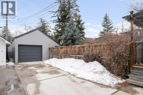 1929 6 Avenue Nw, Calgary, AB - Outdoor