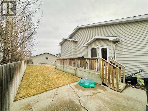 624 51 Avenue, Coalhurst, AB - Outdoor With Exterior
