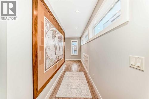 2614 21 Street Sw, Calgary, AB - Indoor Photo Showing Other Room