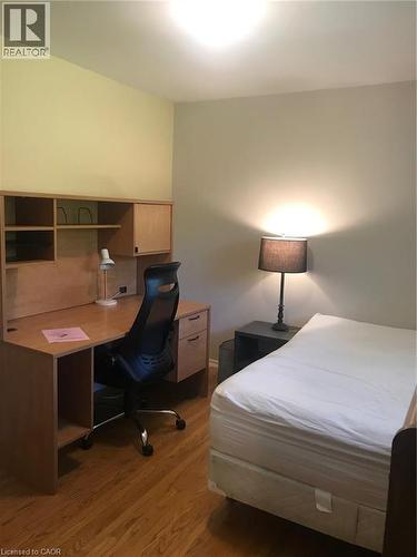 38 High Street, Waterloo, ON - Indoor Photo Showing Bedroom