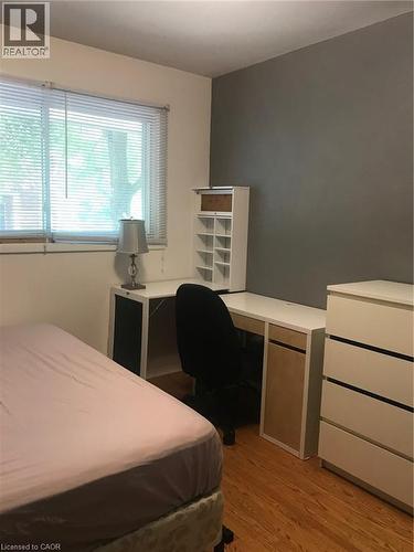 38 High Street, Waterloo, ON - Indoor Photo Showing Bedroom