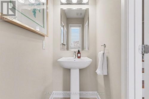 633 Geranium Walk, Ottawa, ON - Indoor Photo Showing Bathroom