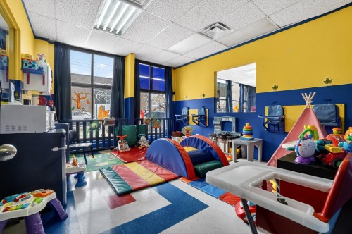 Commerce - 4444 Rue Bélanger, Montréal (Rosemont/La Petite-Patrie), QC - Indoor Photo Showing Other Room