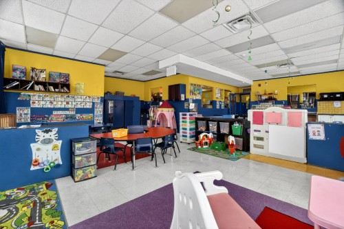 Commerce - 4444 Rue Bélanger, Montréal (Rosemont/La Petite-Patrie), QC - Indoor Photo Showing Other Room