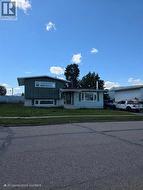 10853 99 Avenue  Grande Cache, AB T0E 0Y0