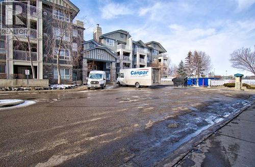 159, 35 Richard Court SW  Calgary, AB T3E 7N9