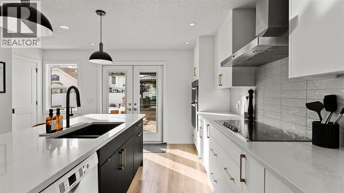 161 Macewan Glen Drive Nw, Calgary, AB - Indoor Photo Showing Kitchen With Double Sink With Upgraded Kitchen
