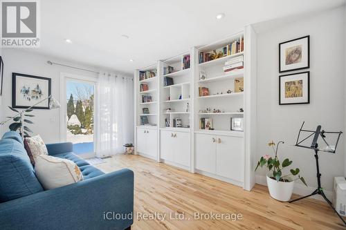 1061 Johnathan Drive, Mississauga, ON - Indoor