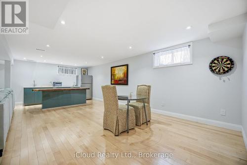 1061 Johnathan Drive, Mississauga, ON - Indoor