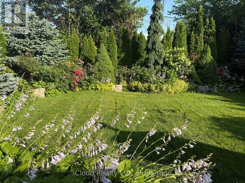 1061 Johnathan Drive, Mississauga, ON - Outdoor