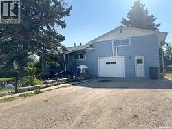 209 Francis STREET Francis, SK S0G 1V0