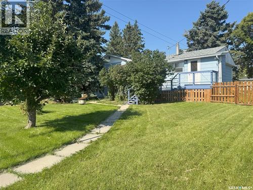 209 Francis Street, Francis, SK - Outdoor